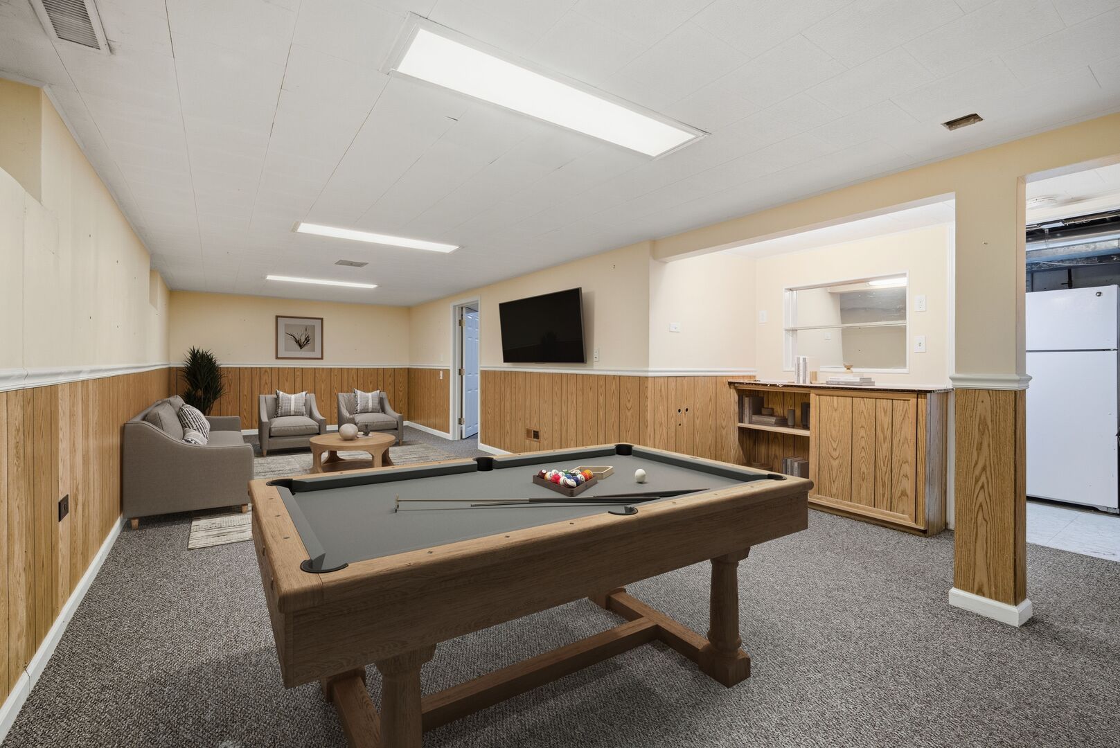 514 S 4th Avenue, Des Plaines, IL 60016