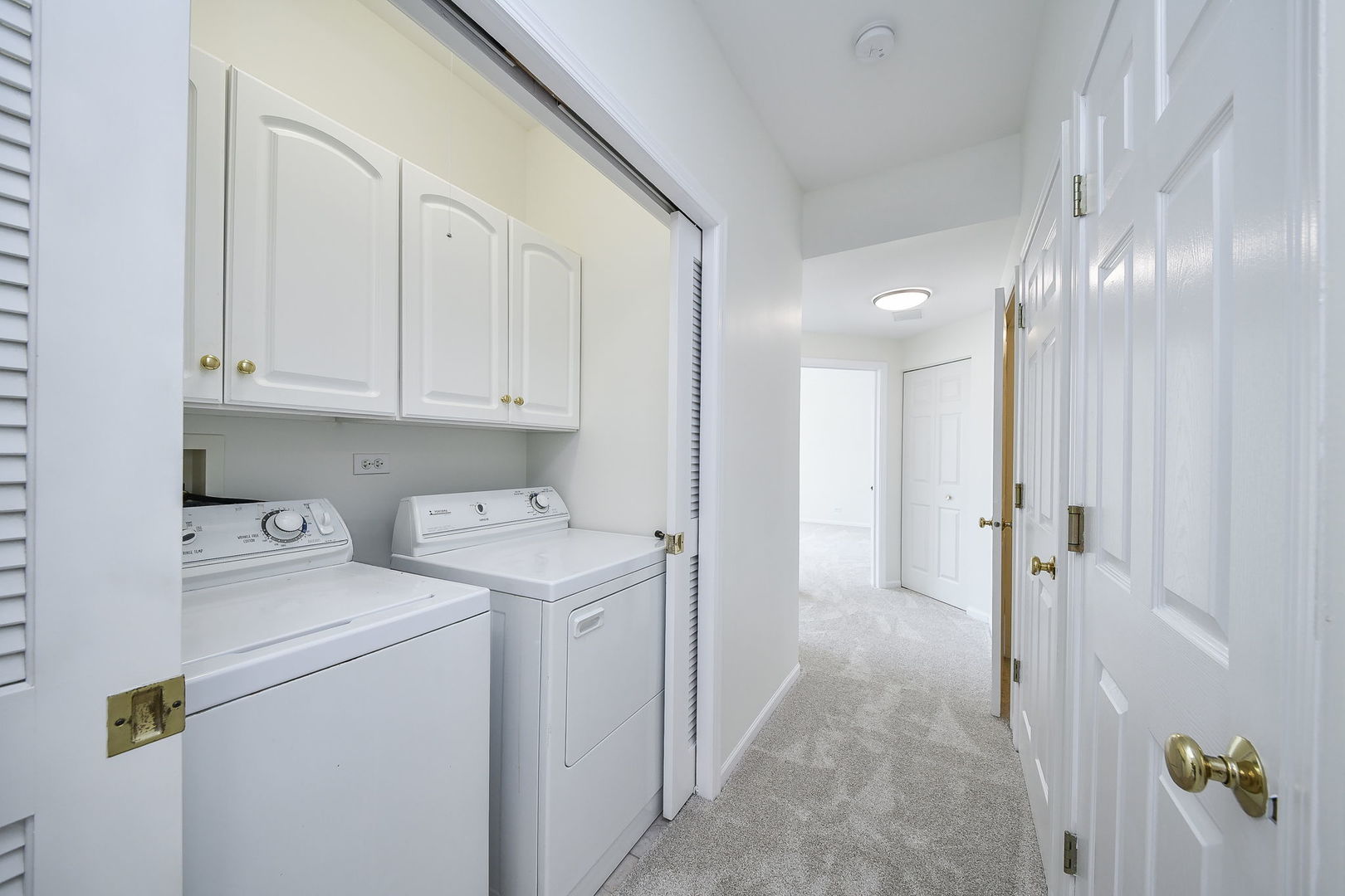279 BLUE SPRUCE Lane #0, Glendale Heights, IL 60139