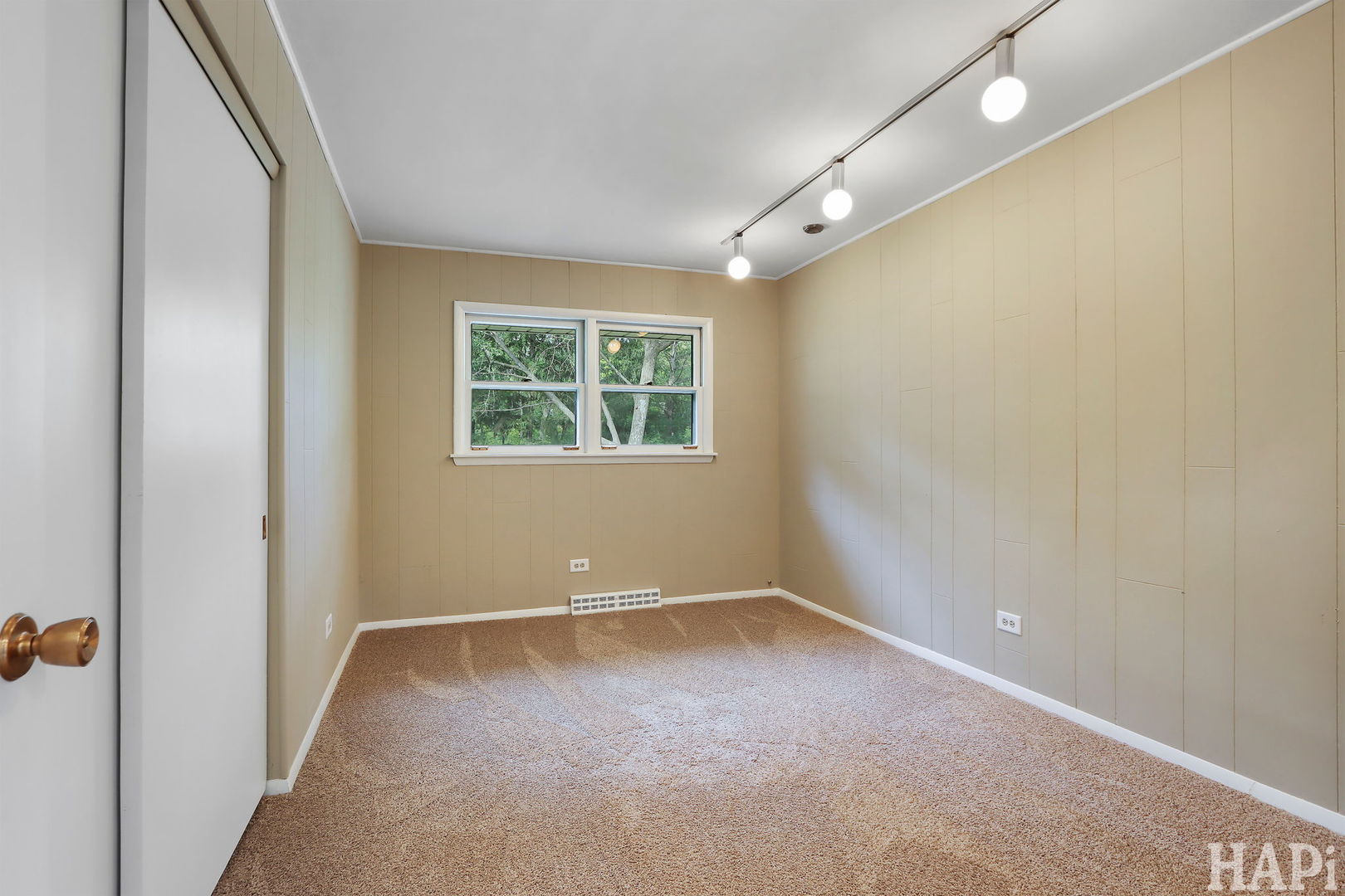 34550 N Wilson Road, Ingleside, IL 60041