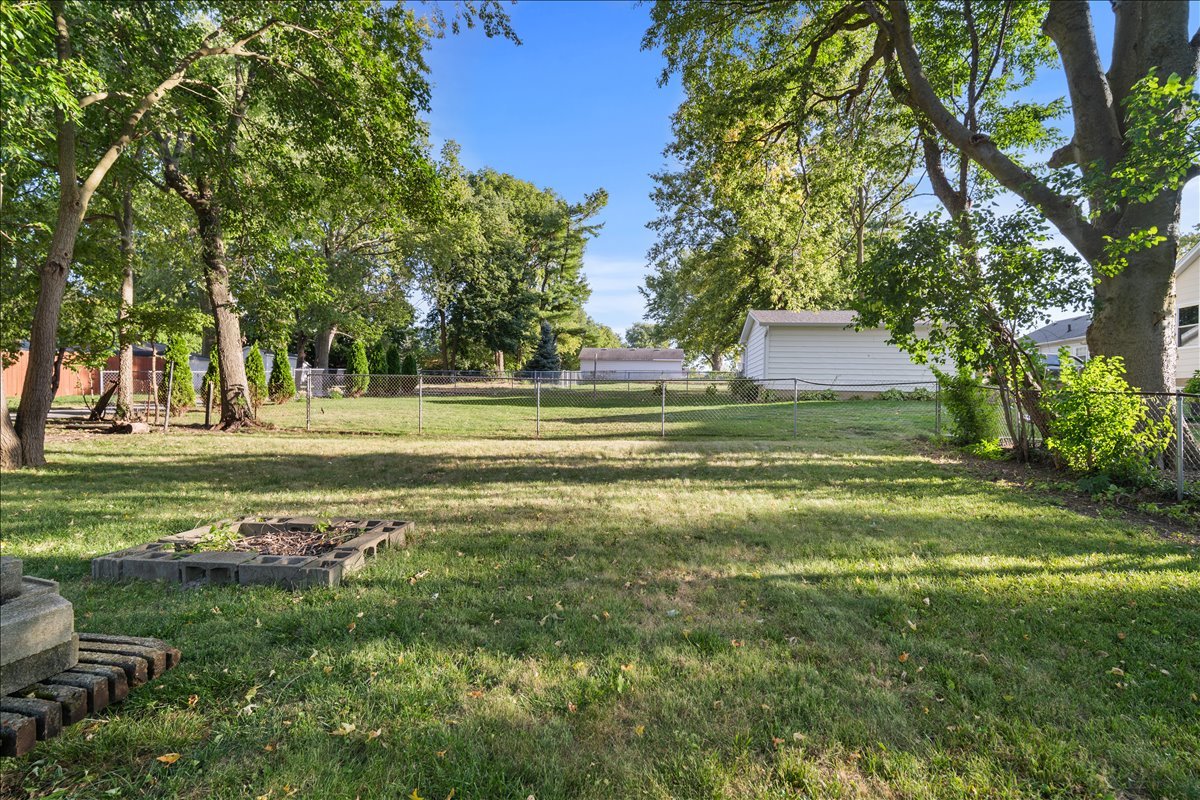 803 Marion Street, Bloomington, IL 61701