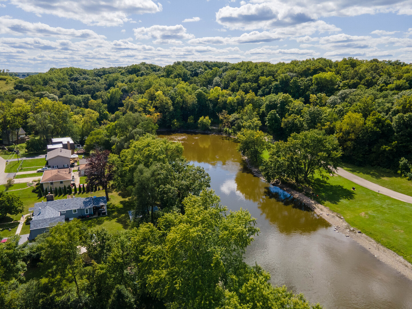 1245 WINAKI Trail, Algonquin, IL 60102