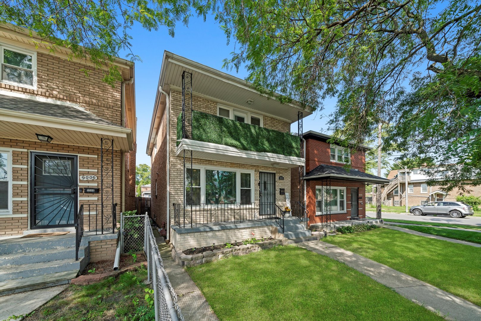 9002 S Morgan Street, Chicago, IL 60620