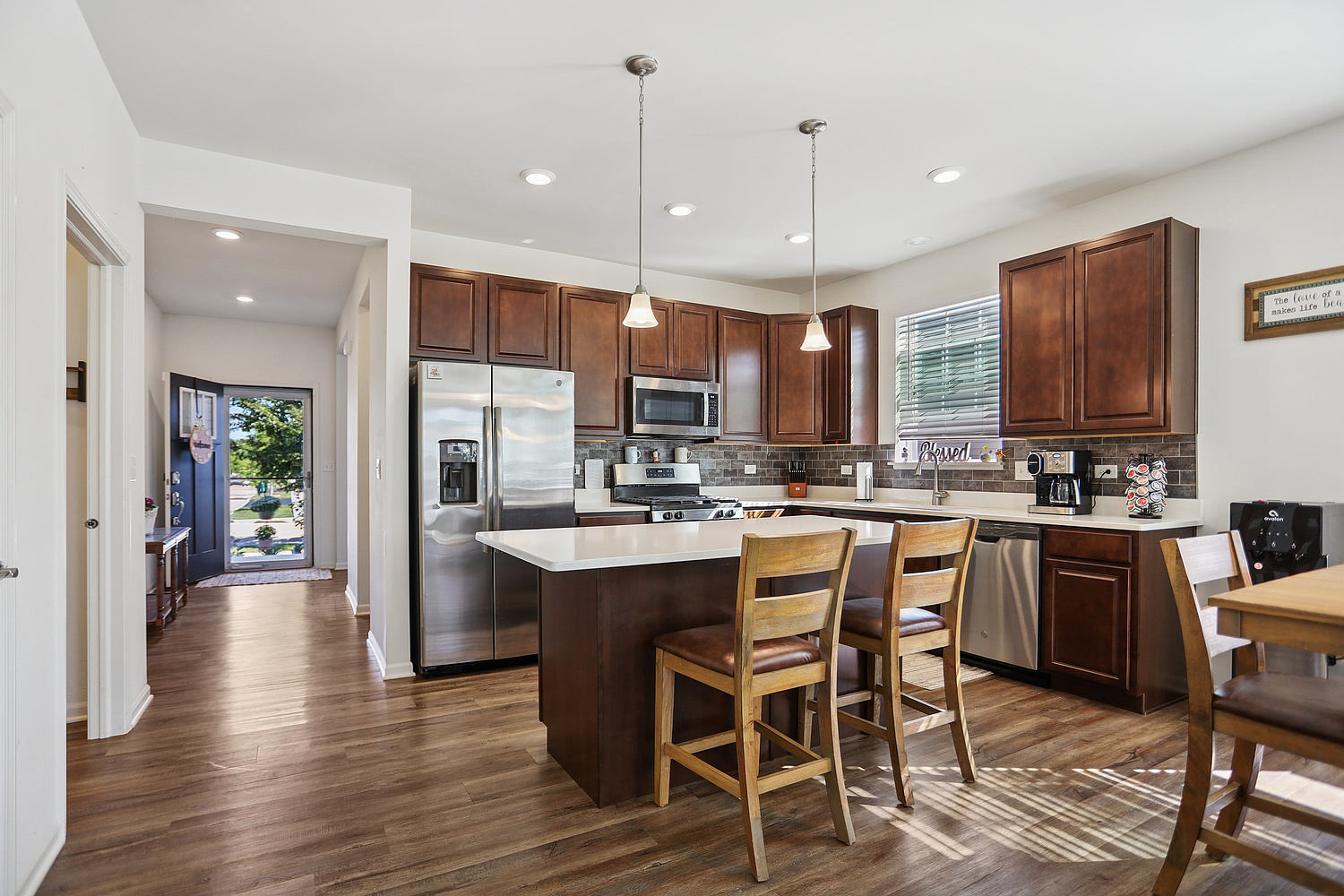 8104 Arlington Lane, Joliet, IL 60431