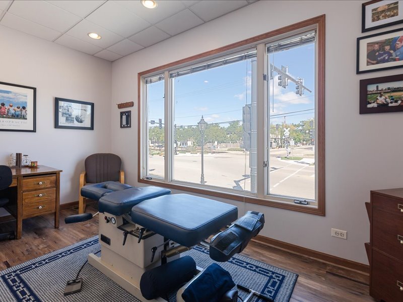 111 W Railroad Avenue, Bartlett, IL 60103