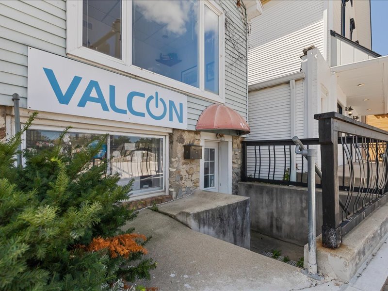 111 W Railroad Avenue, Bartlett, IL 60103