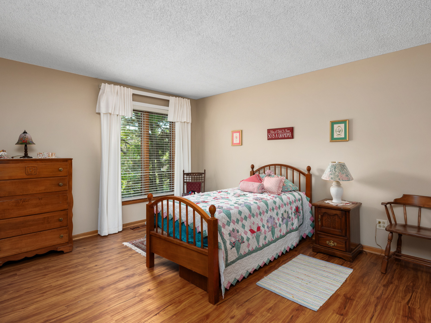 1148 Mistwood Lane, Downers Grove, IL 60515