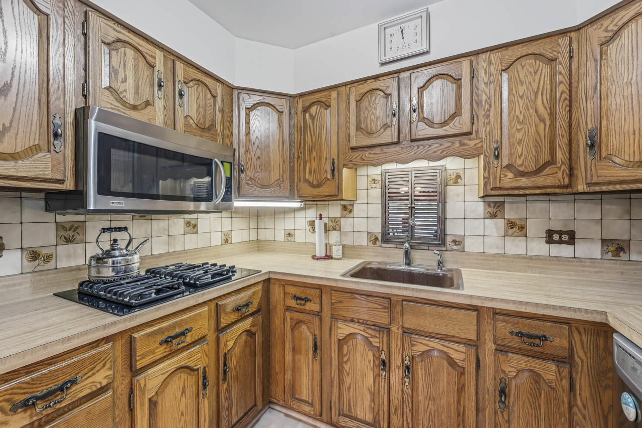 3206 Kingfisher Court, Rolling Meadows, IL 60008