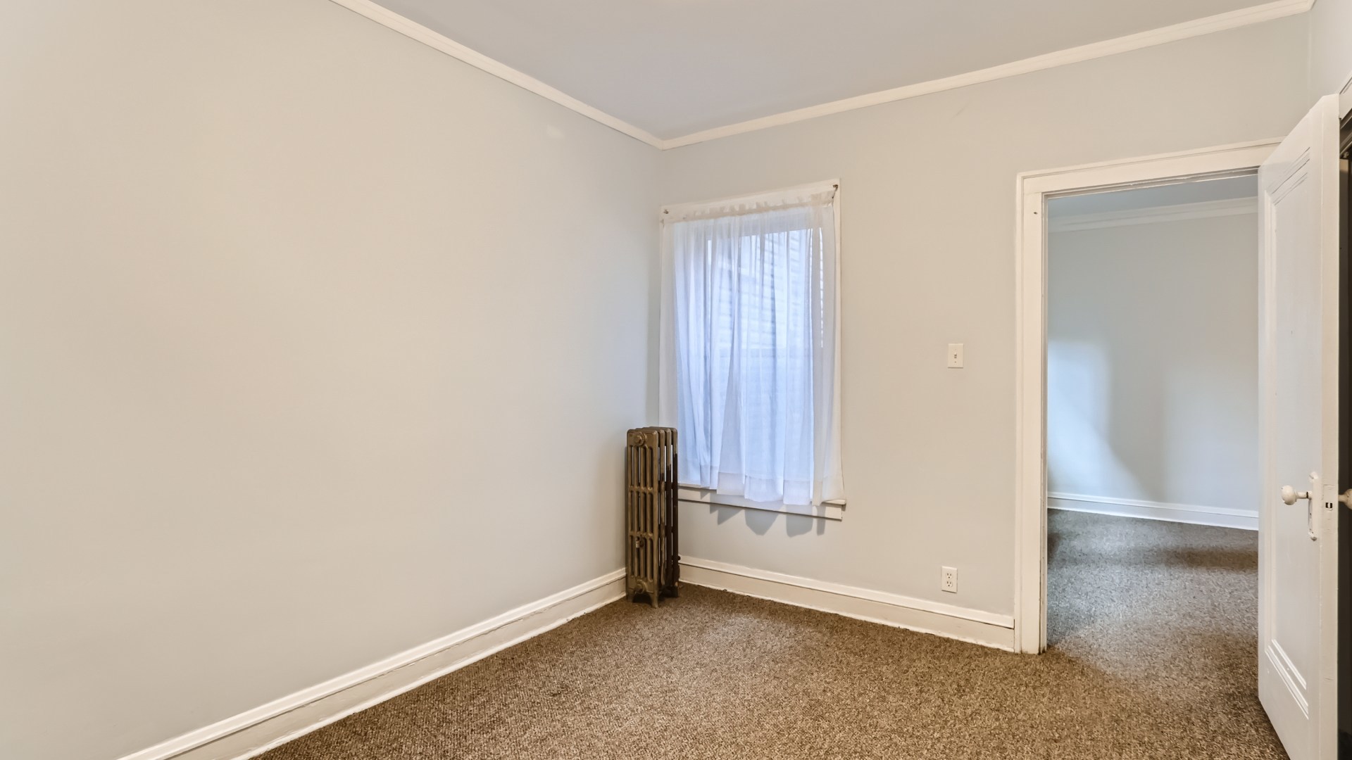 3527 N Lowell Avenue #1S, Chicago, IL 60641