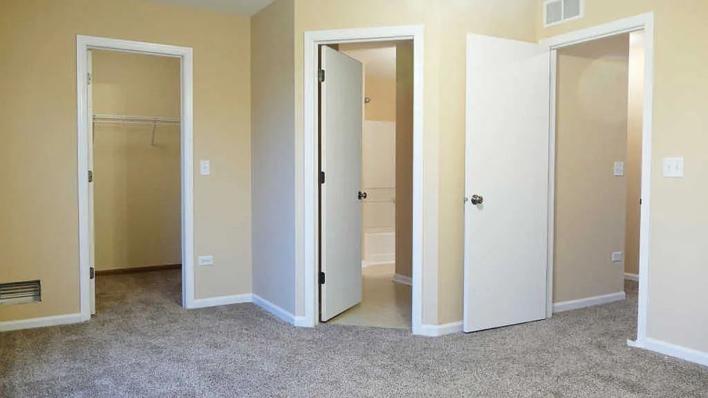 306 Waubonsee Drive, Plano, IL 60545