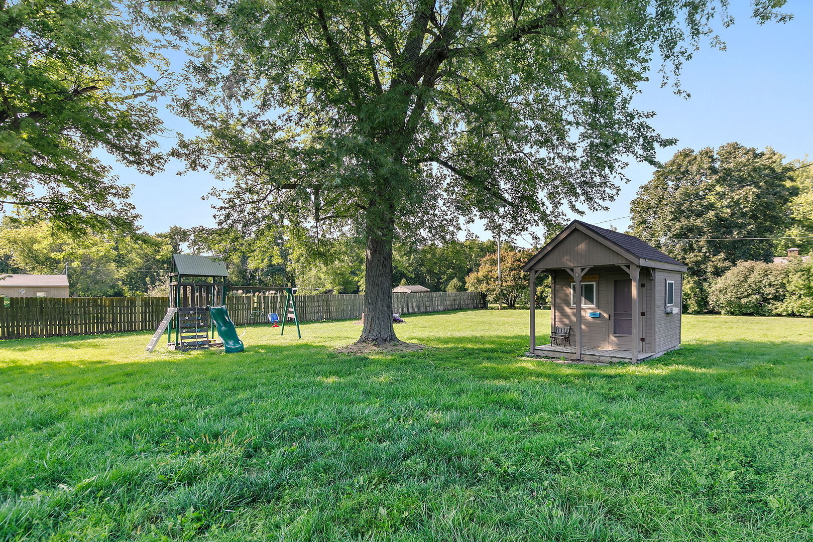 3011 S 4th Street, DeKalb, IL 60115