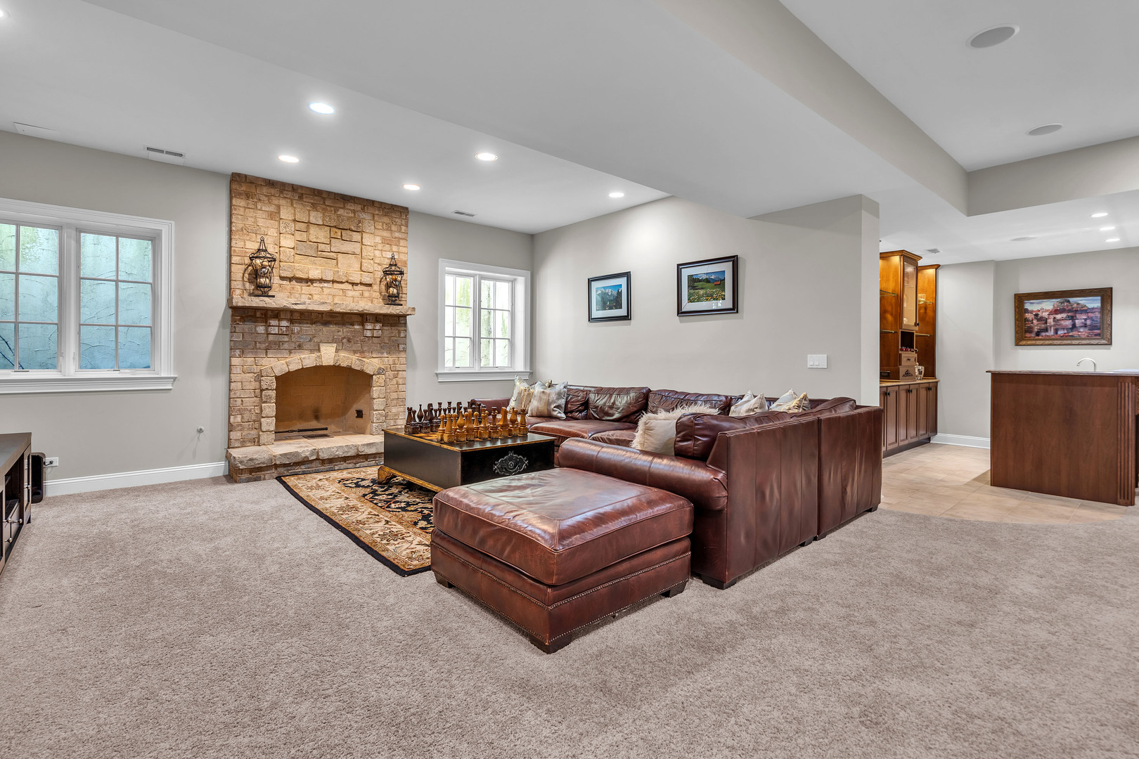 1401 W Everett Road, Lake Forest, IL 60045