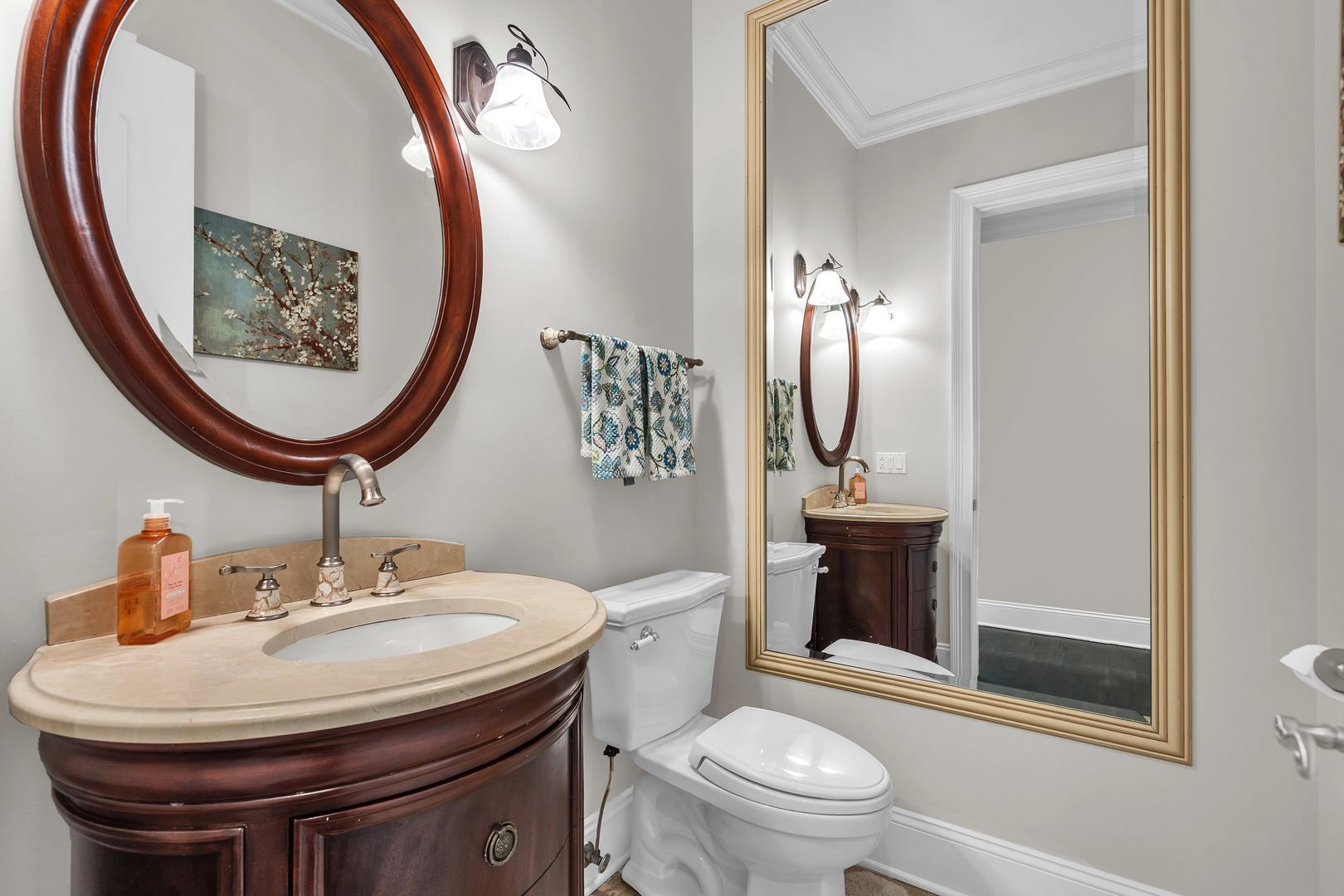 1401 W Everett Road, Lake Forest, IL 60045