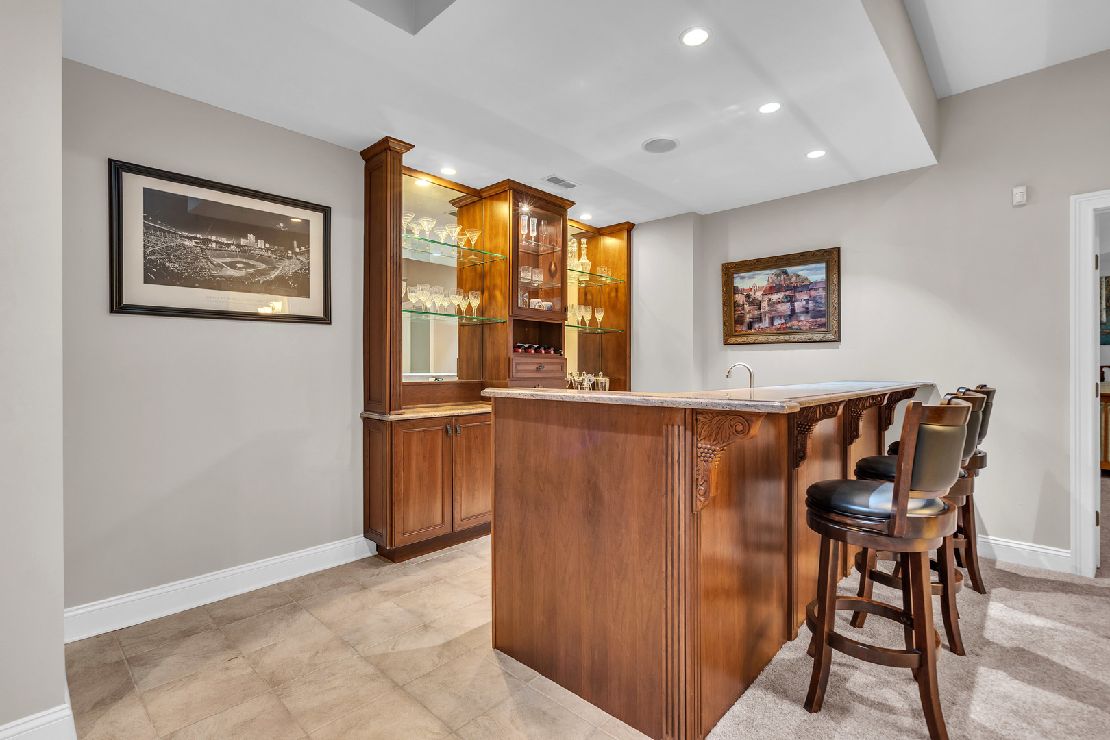1401 W Everett Road, Lake Forest, IL 60045