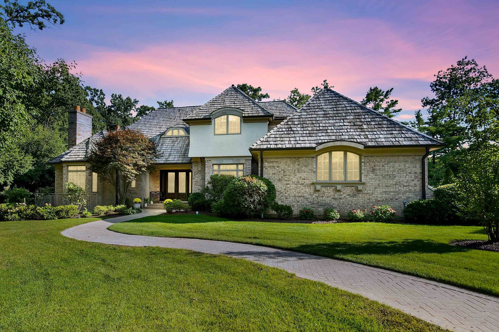 1401 W Everett Road, Lake Forest, IL 60045