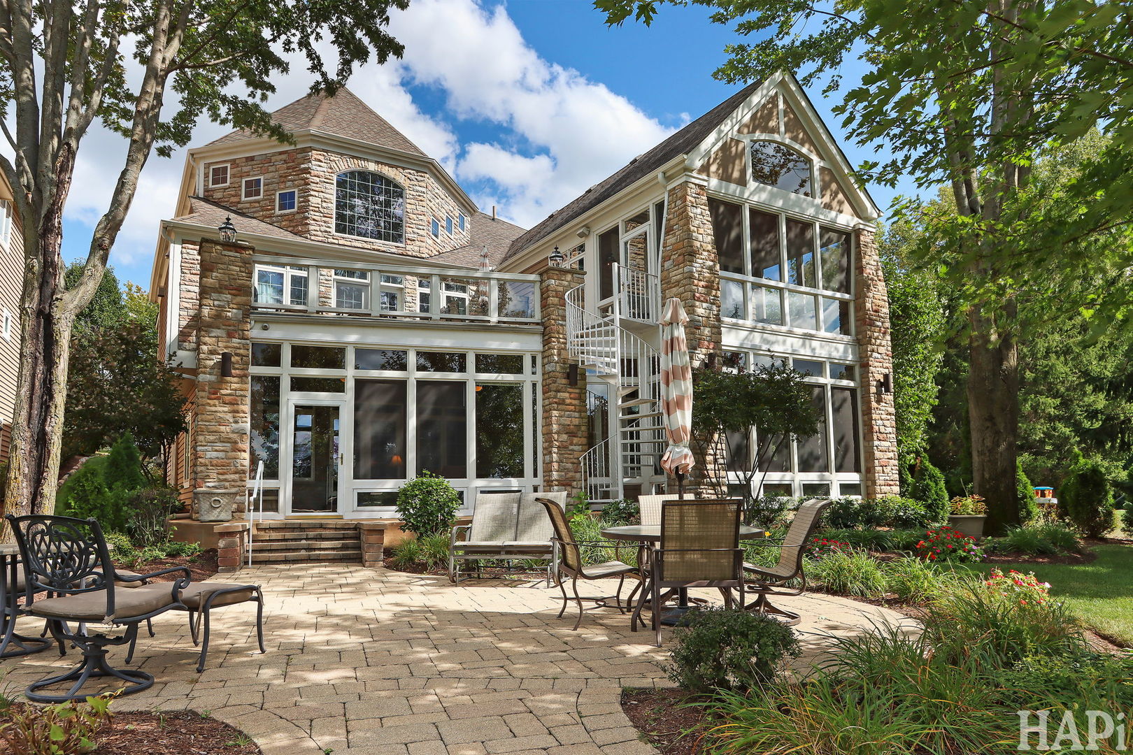 38856 N Cedar Crest Drive, Lake Villa, IL 60046