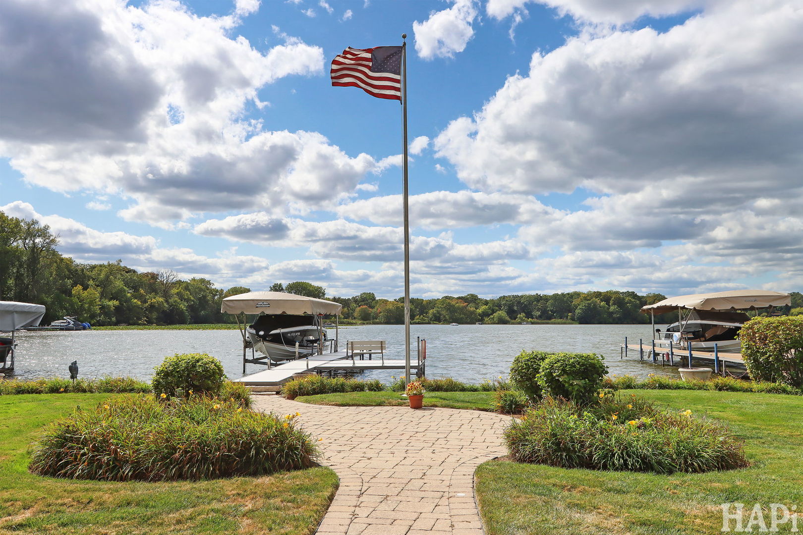38856 N Cedar Crest Drive, Lake Villa, IL 60046