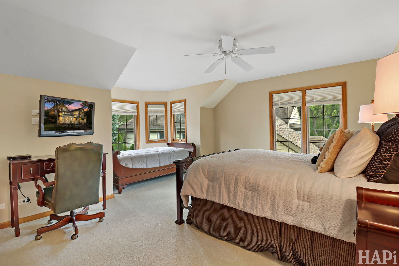 38856 N Cedar Crest Drive, Lake Villa, IL 60046