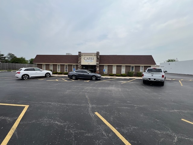 15815 ROB ROY Drive, Oak Forest, IL 60452