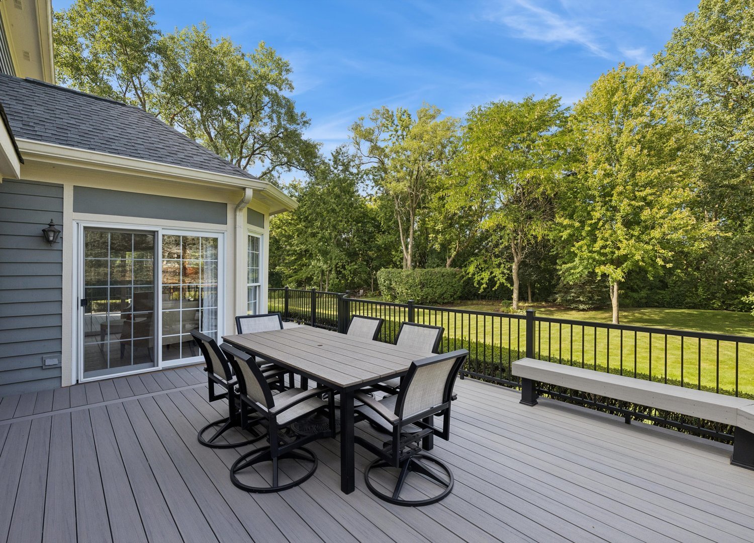 412 Cherry Creek Lane, Prospect Heights, IL 60070