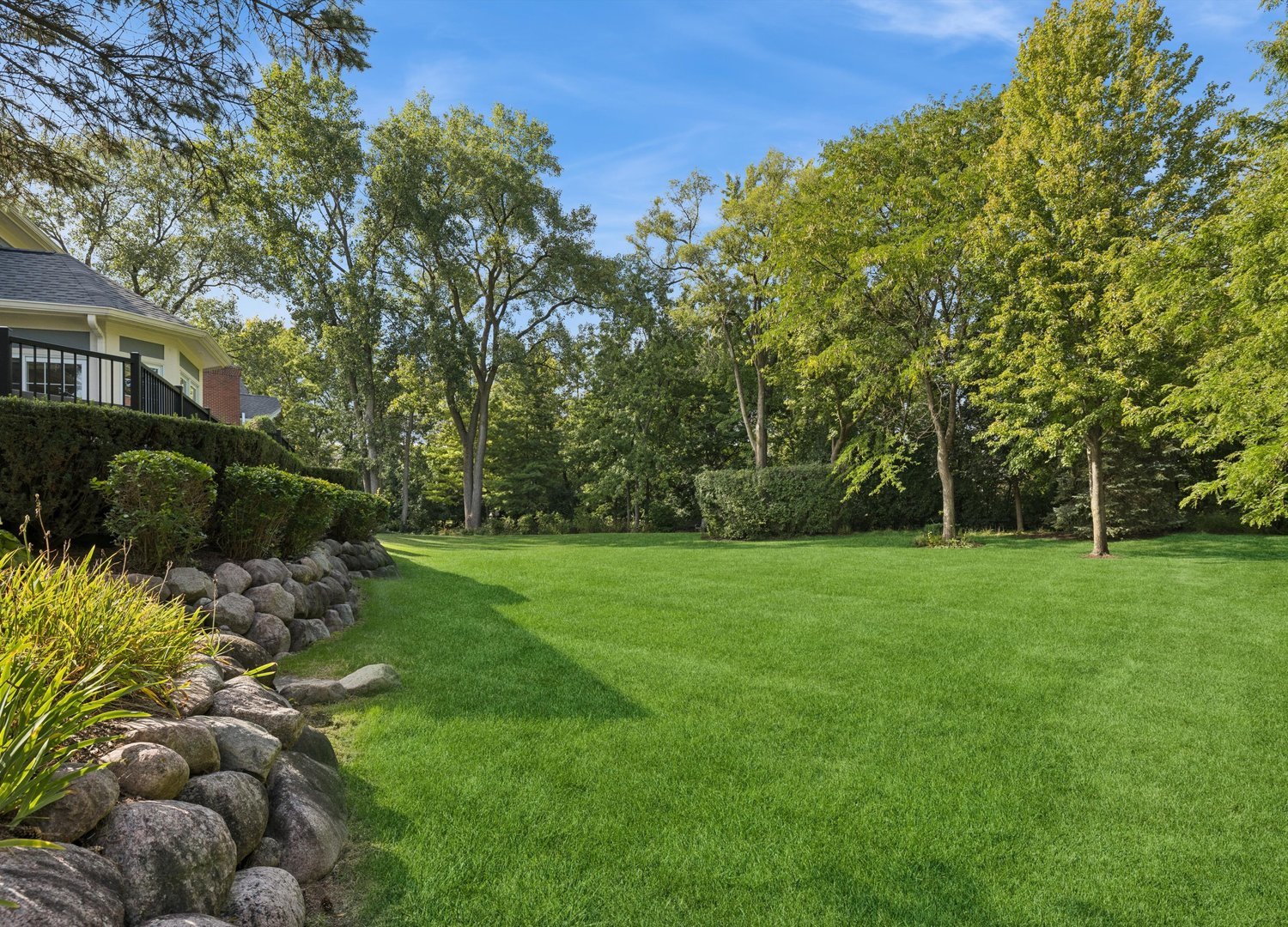 412 Cherry Creek Lane, Prospect Heights, IL 60070