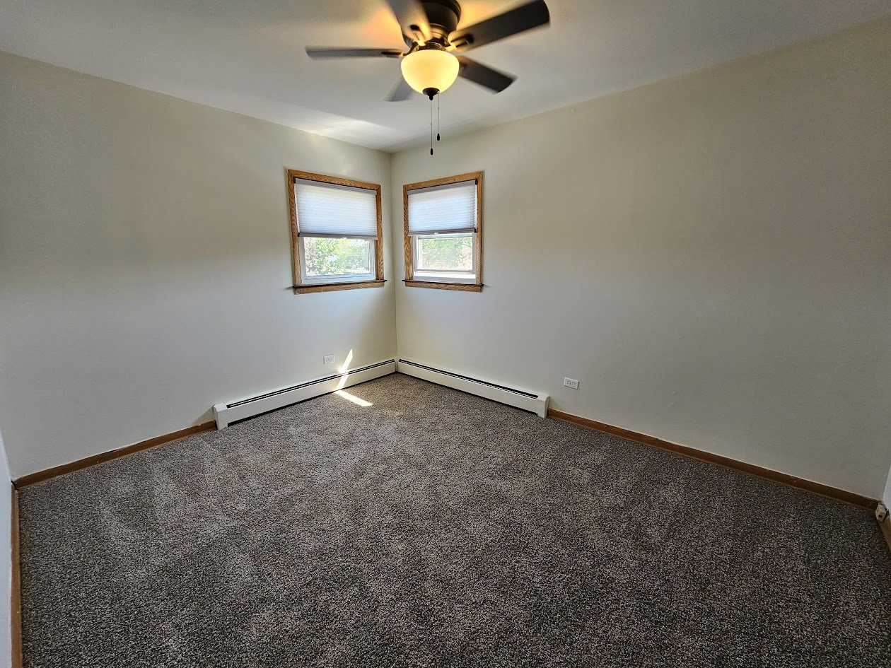 7511 W Fullerton Avenue #3S, Elmwood Park, IL 60707