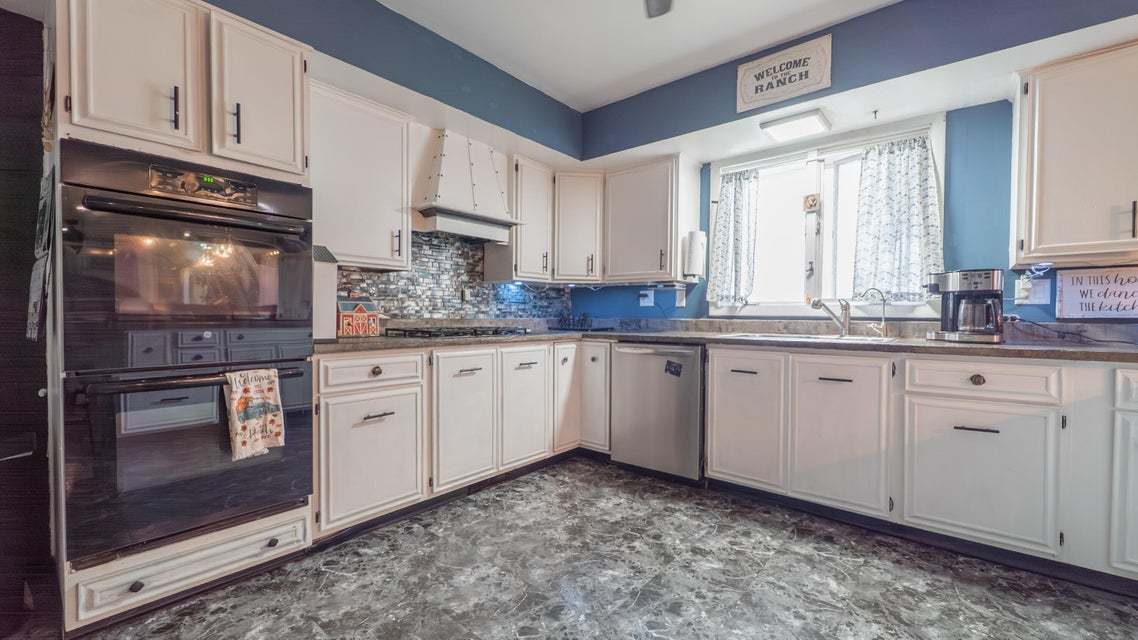 231 W 500, Valparaiso, IN 46385