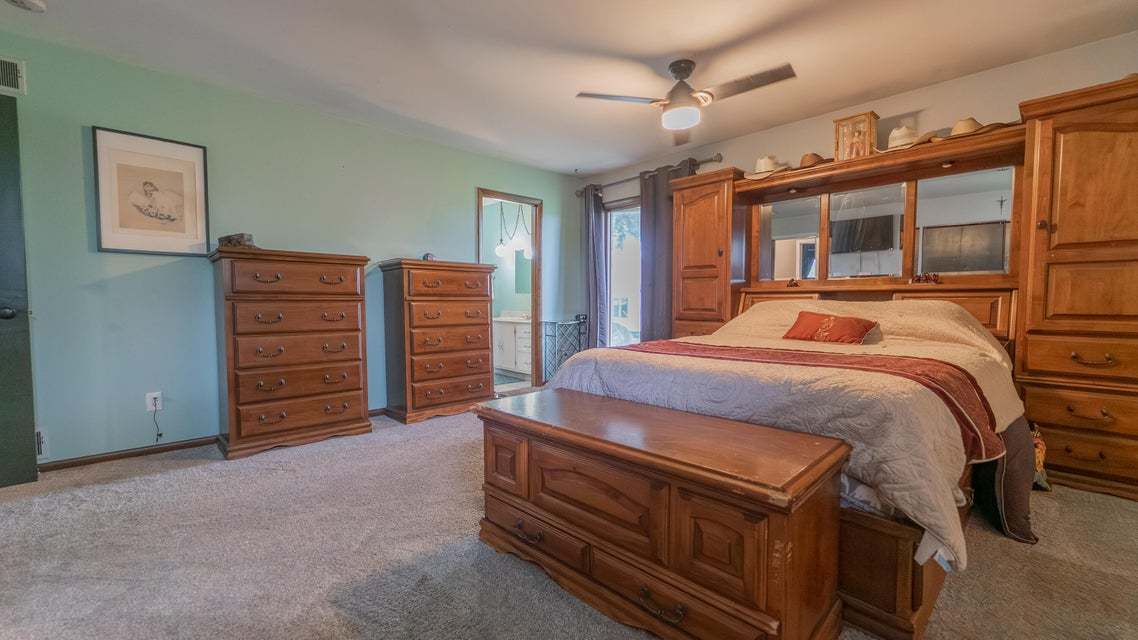 231 W 500, Valparaiso, IN 46385