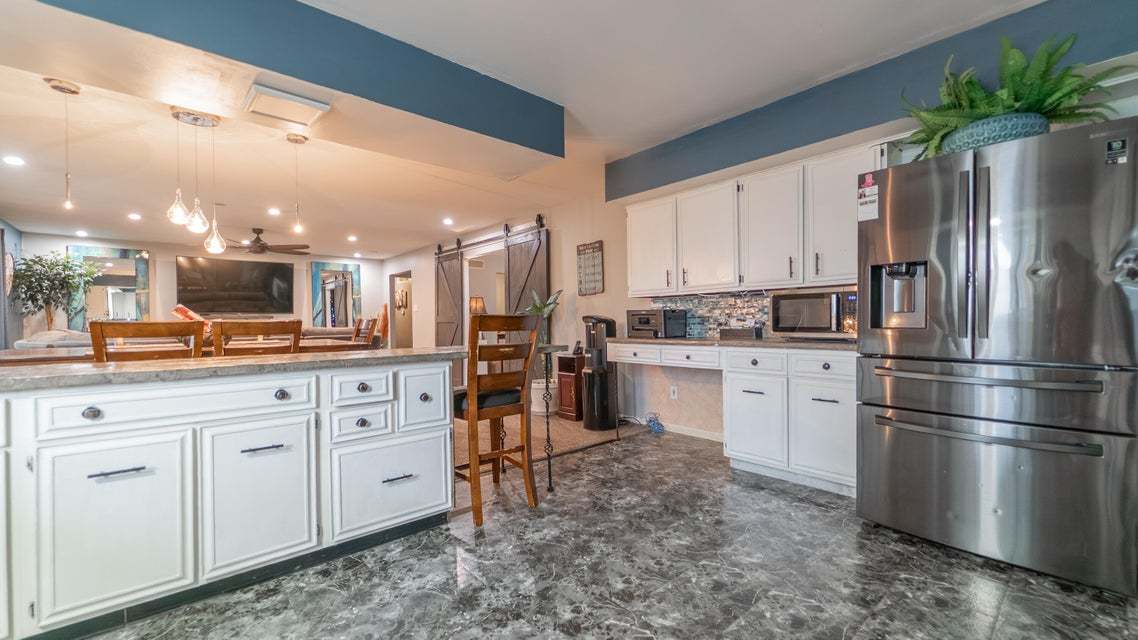 231 W 500, Valparaiso, IN 46385
