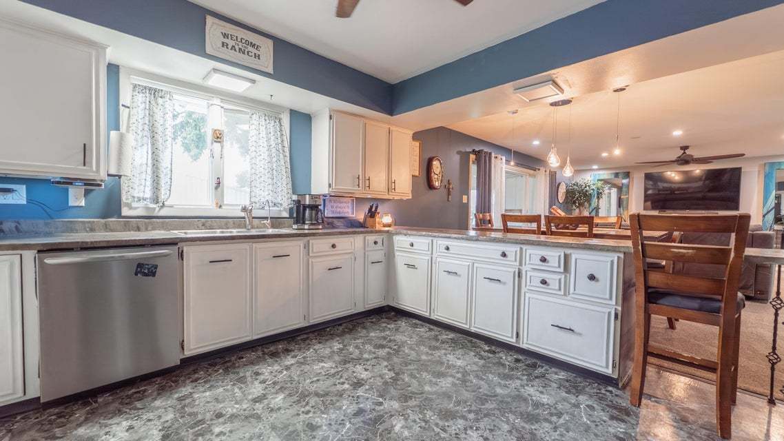 231 W 500, Valparaiso, IN 46385