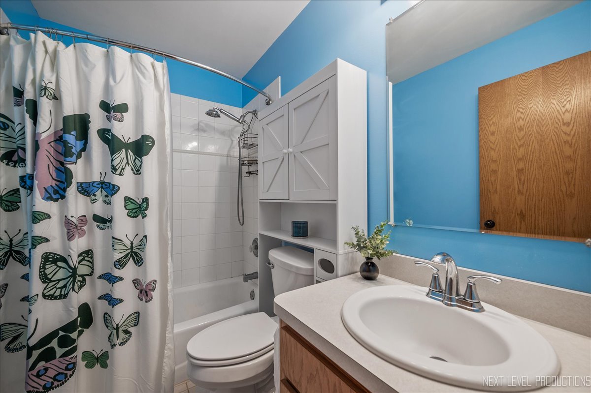 16453 Timberview Drive, Plainfield, IL 60586