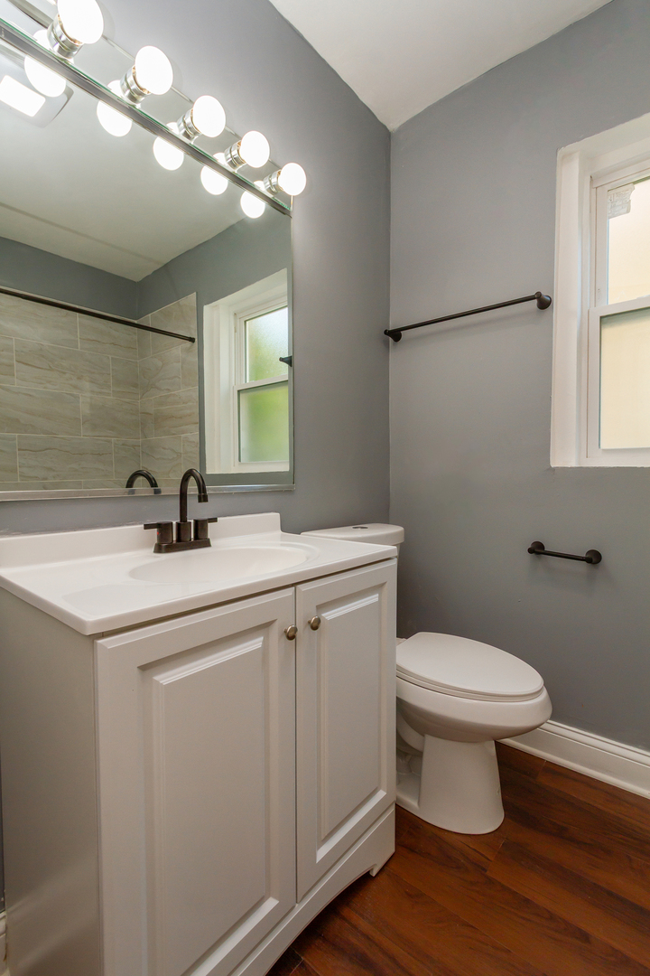 1133 E 81st Place #2, Chicago, IL 60619