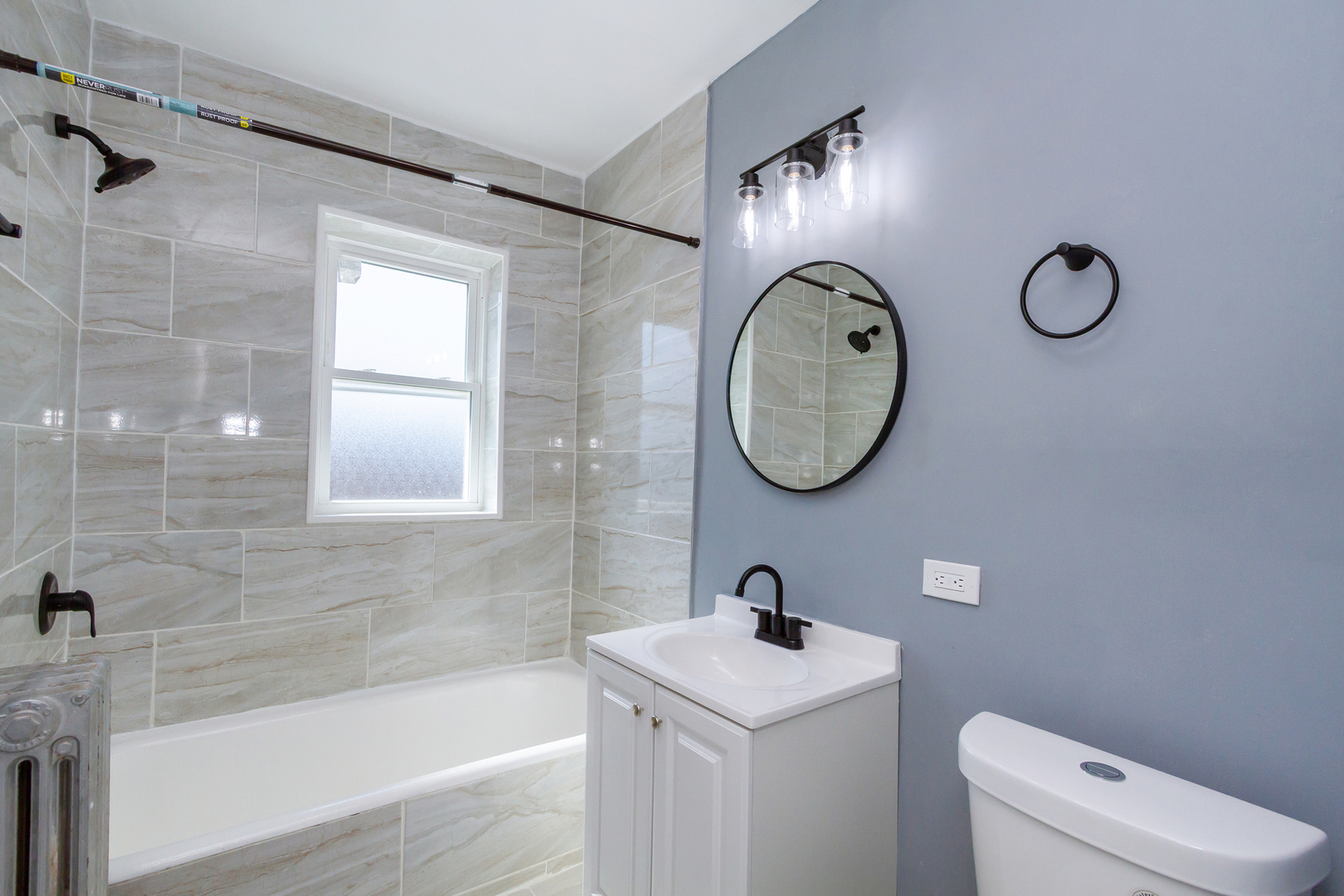 1133 E 81st Place #2, Chicago, IL 60619