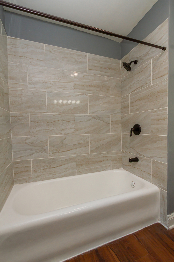 1133 E 81st Place #2, Chicago, IL 60619