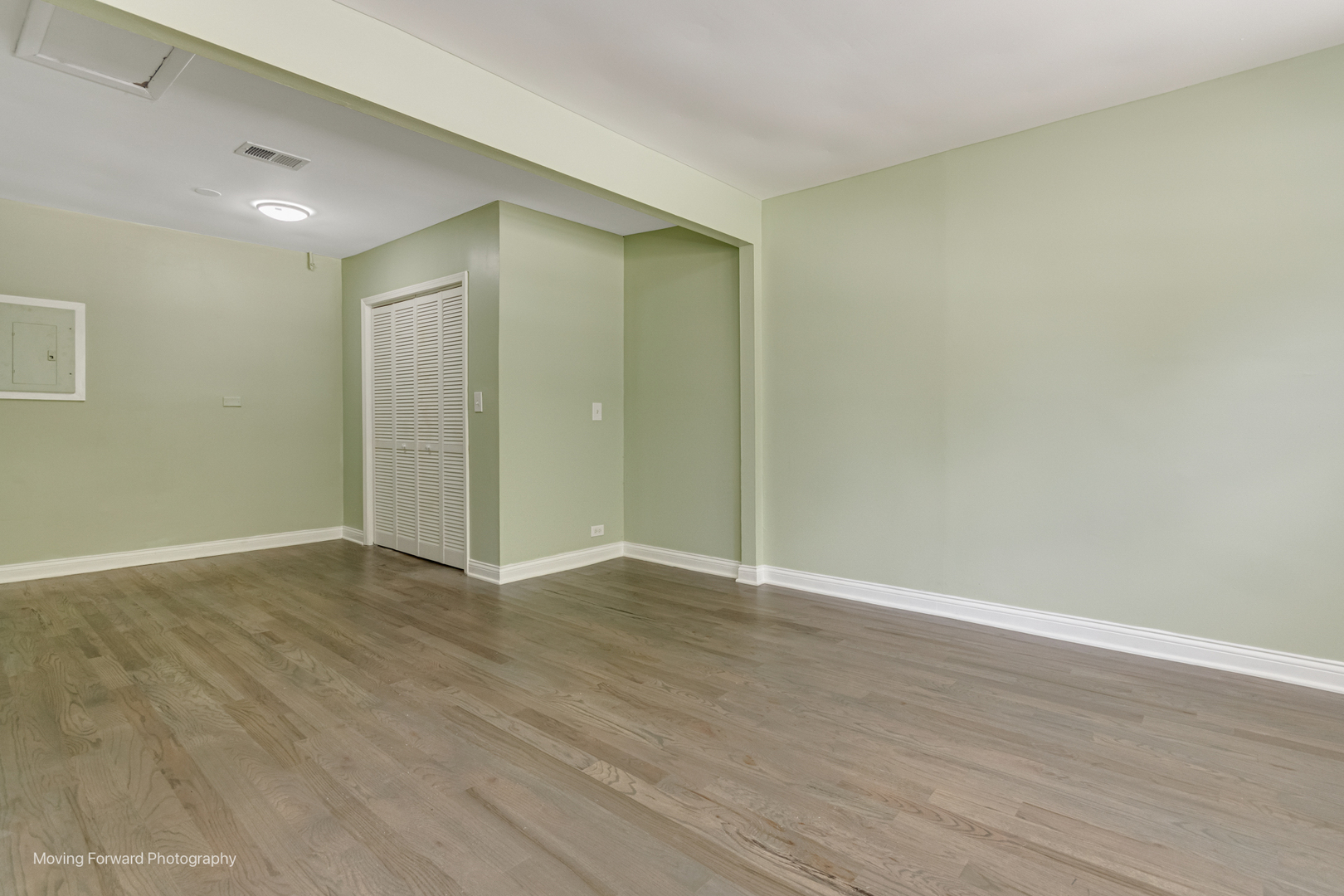 15804 Hoyne Avenue, Harvey, IL 60426