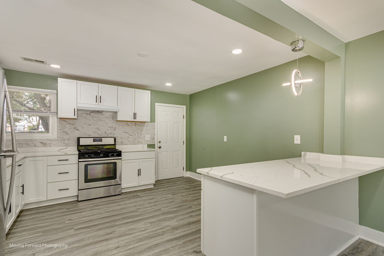 15804 Hoyne Avenue, Harvey, IL 60426