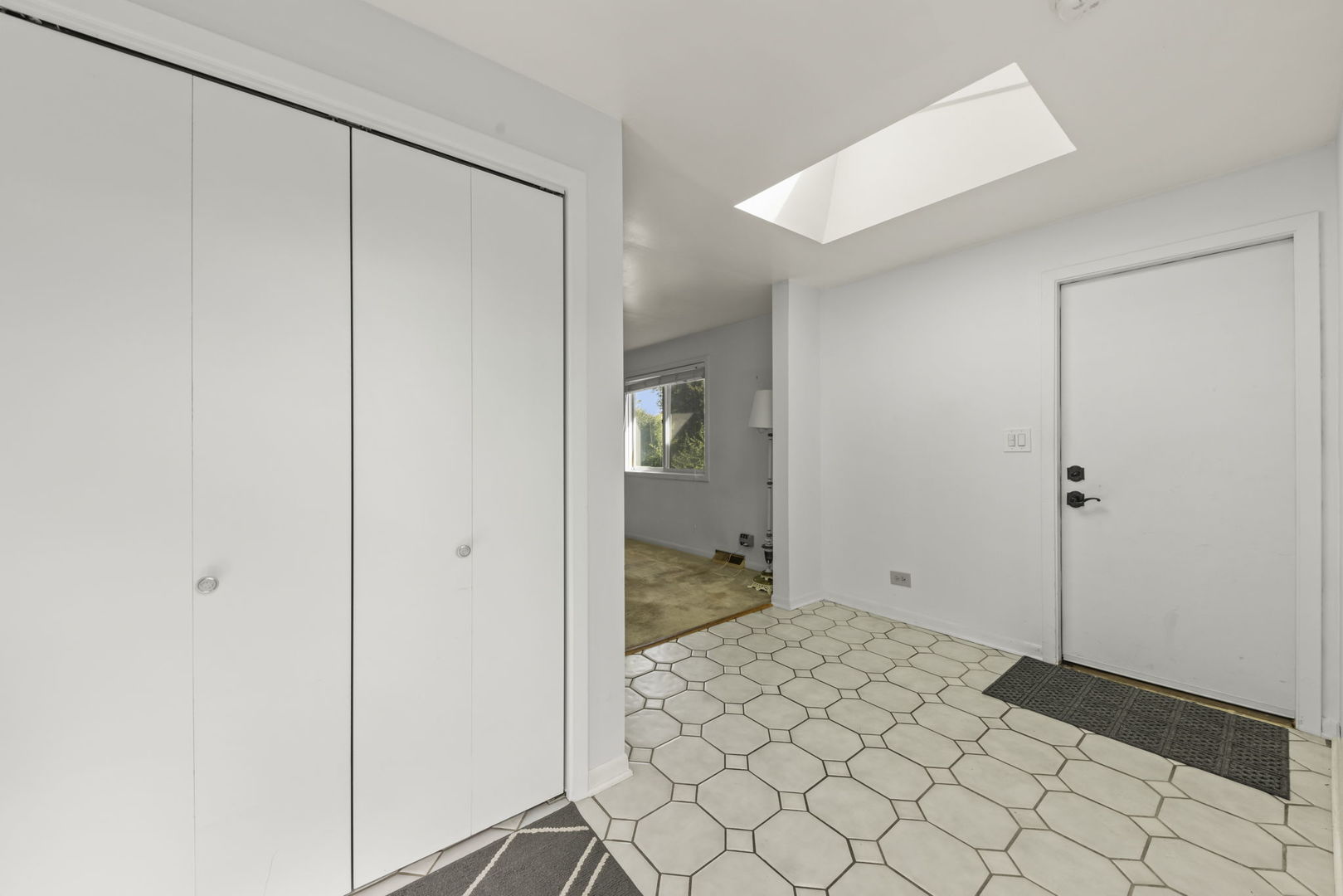 410 Chicago Avenue, Clarendon Hills, IL 60514