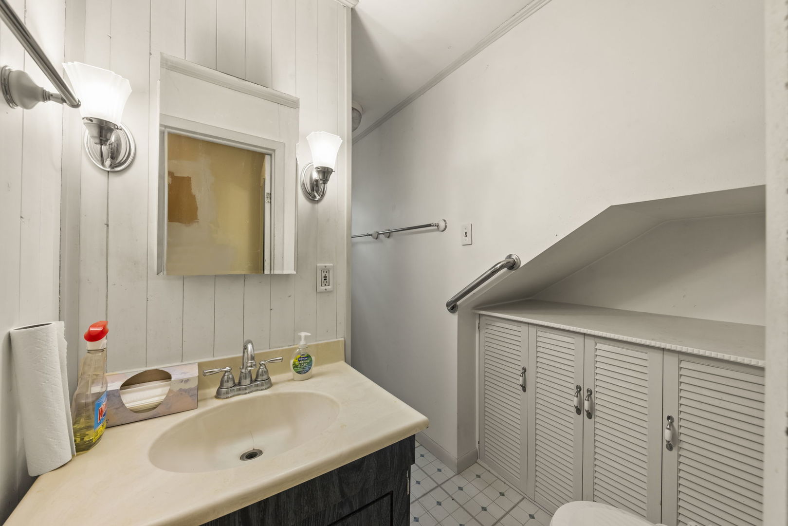 410 Chicago Avenue, Clarendon Hills, IL 60514