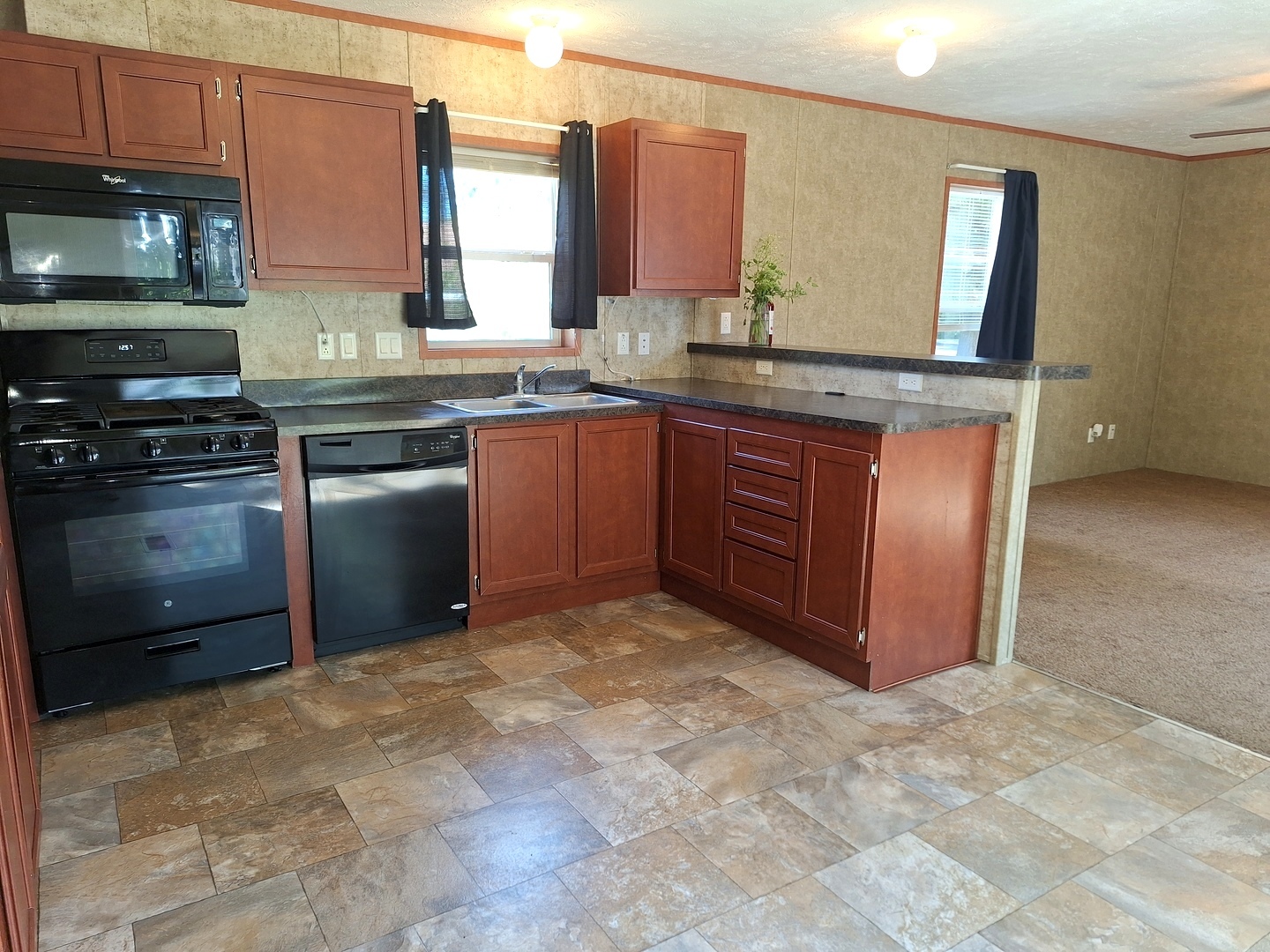 19 Countryside Estates, Sandwich, IL 60548