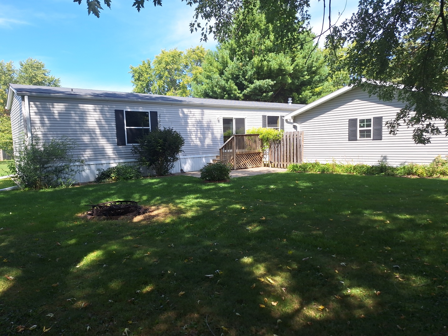 19 Countryside Estates, Sandwich, IL 60548