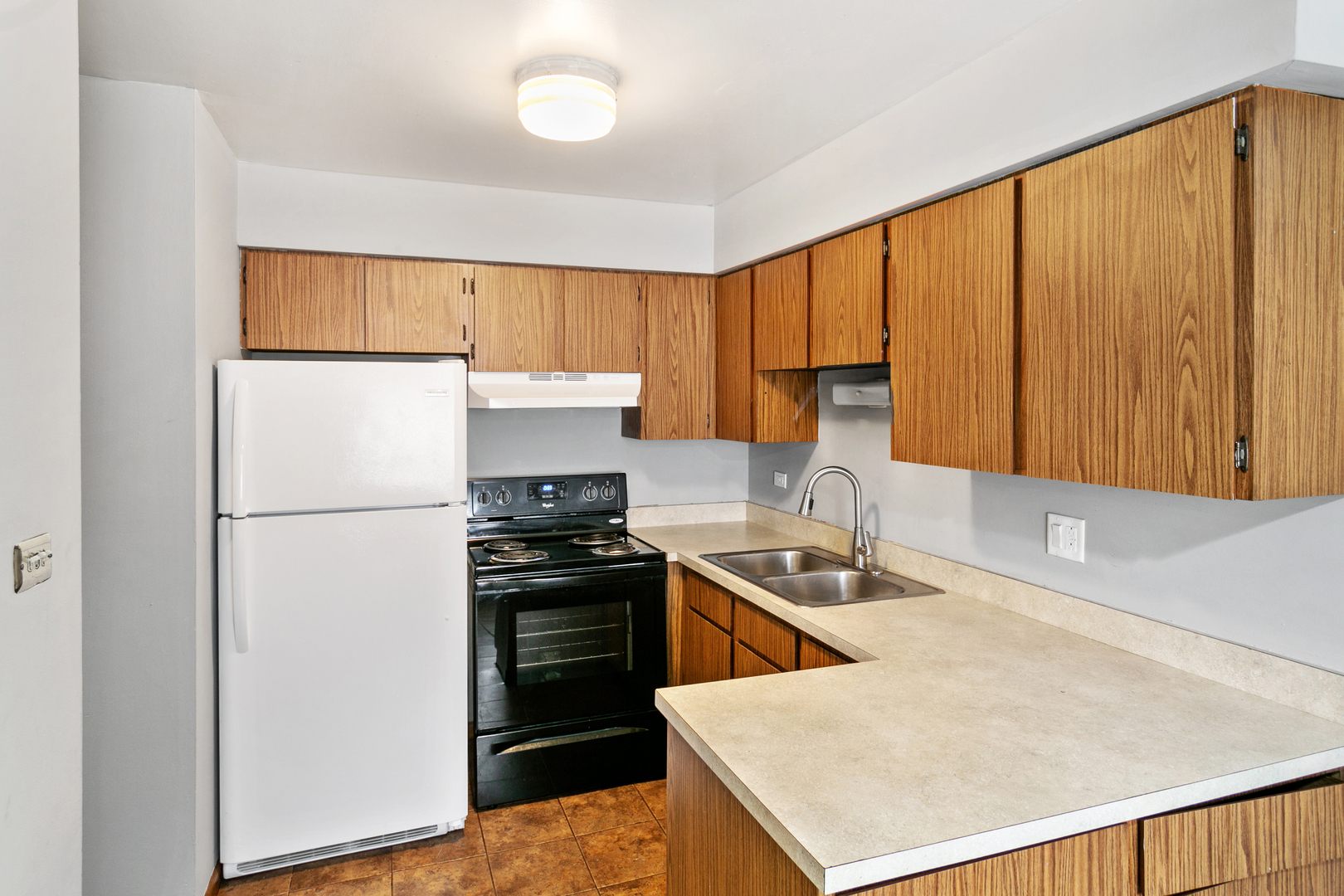 17754 Rosewood Drive #1S, Lansing, IL 60438