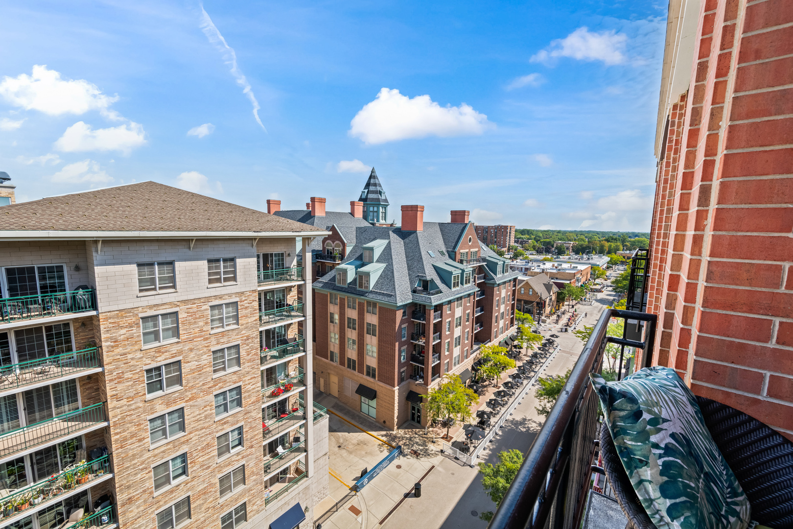 1 S Highland Avenue #800, Arlington Heights, IL 60005