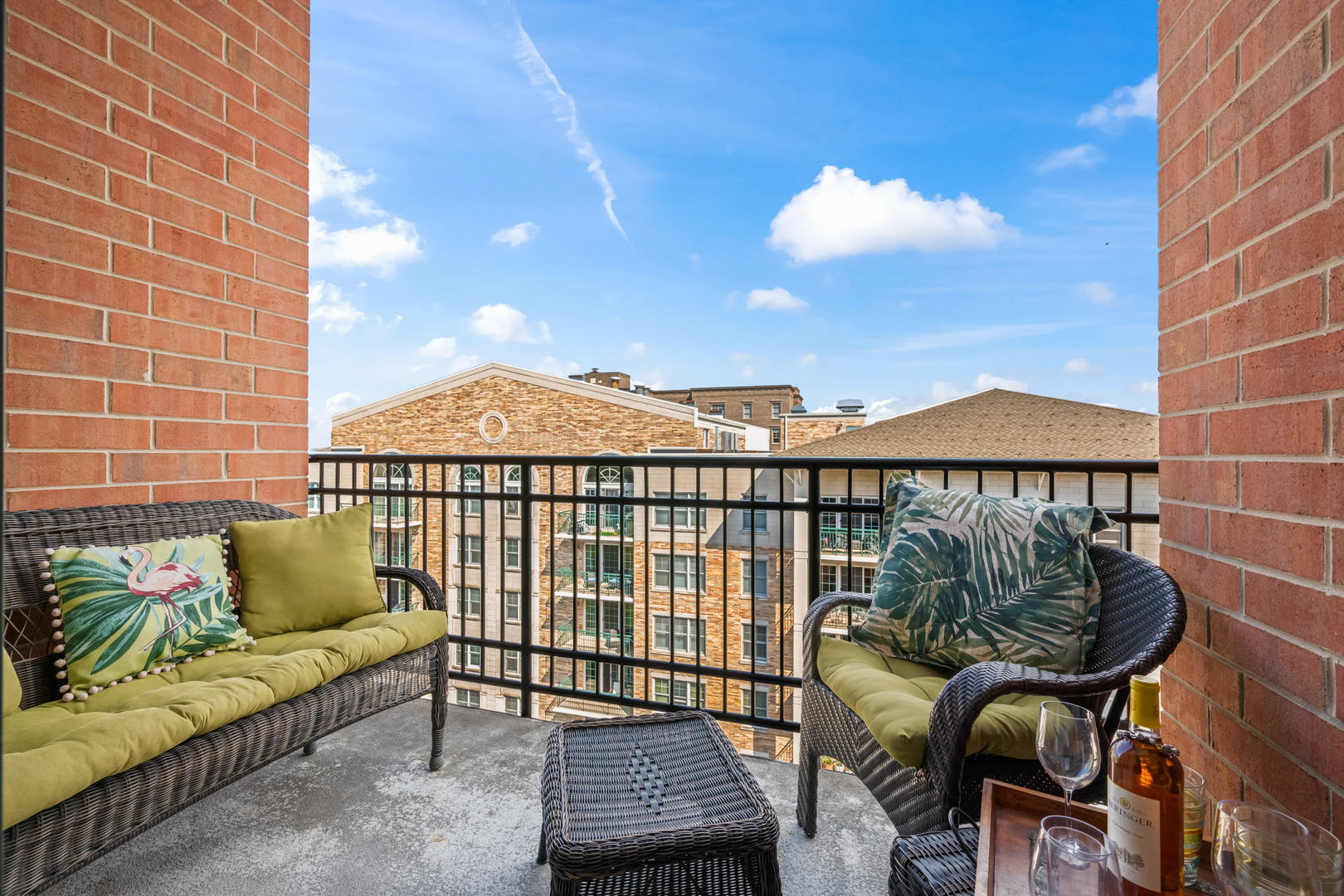 1 S Highland Avenue #800, Arlington Heights, IL 60005