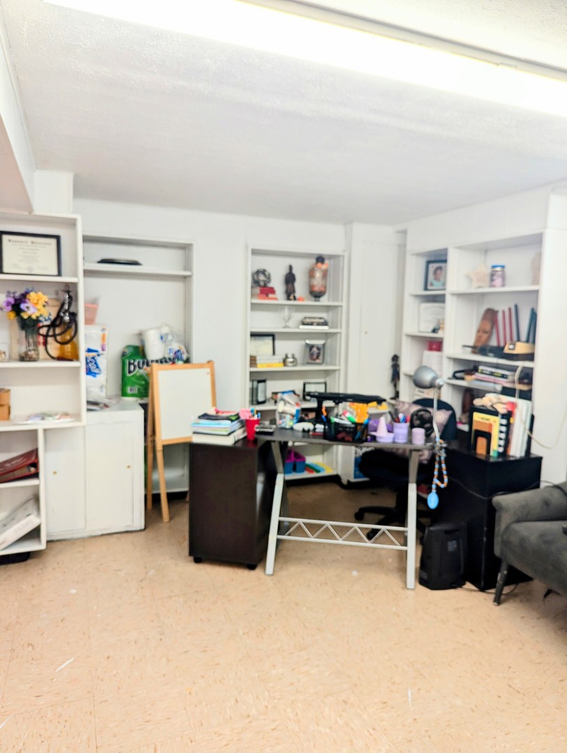 549 E 103rd Place, Chicago, IL 60628