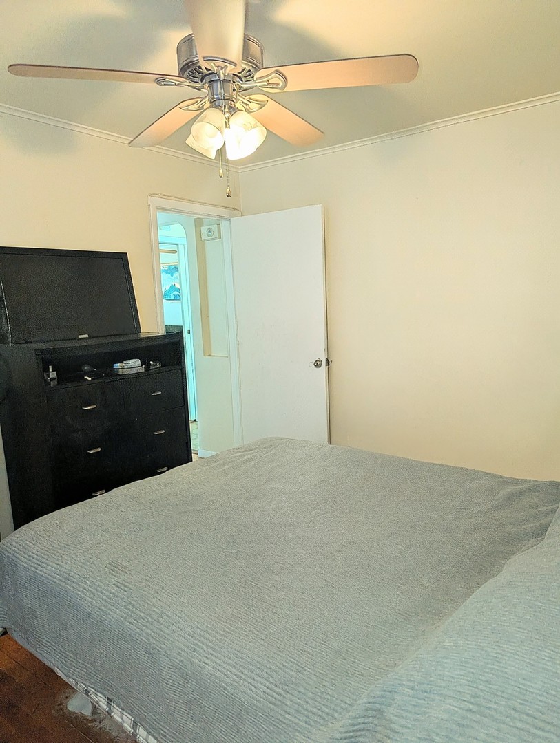 549 E 103rd Place, Chicago, IL 60628