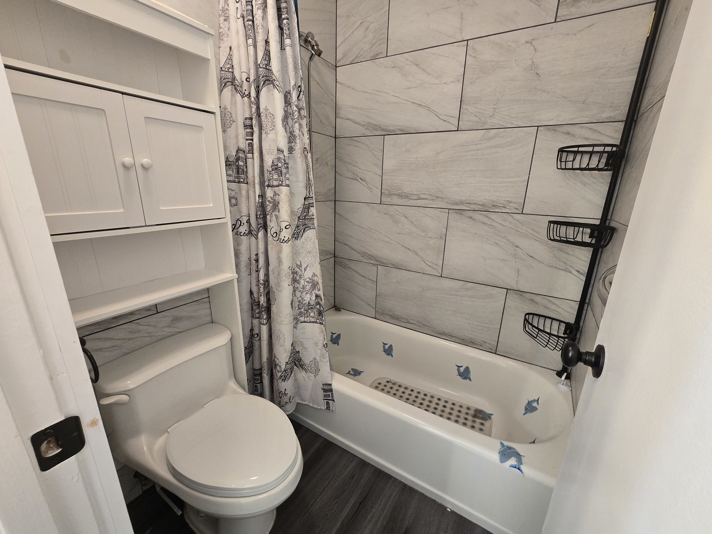 1806 Hemlock Place #106, Schaumburg, IL 60173
