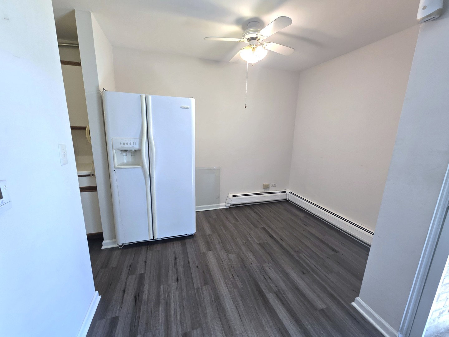1806 Hemlock Place #106, Schaumburg, IL 60173