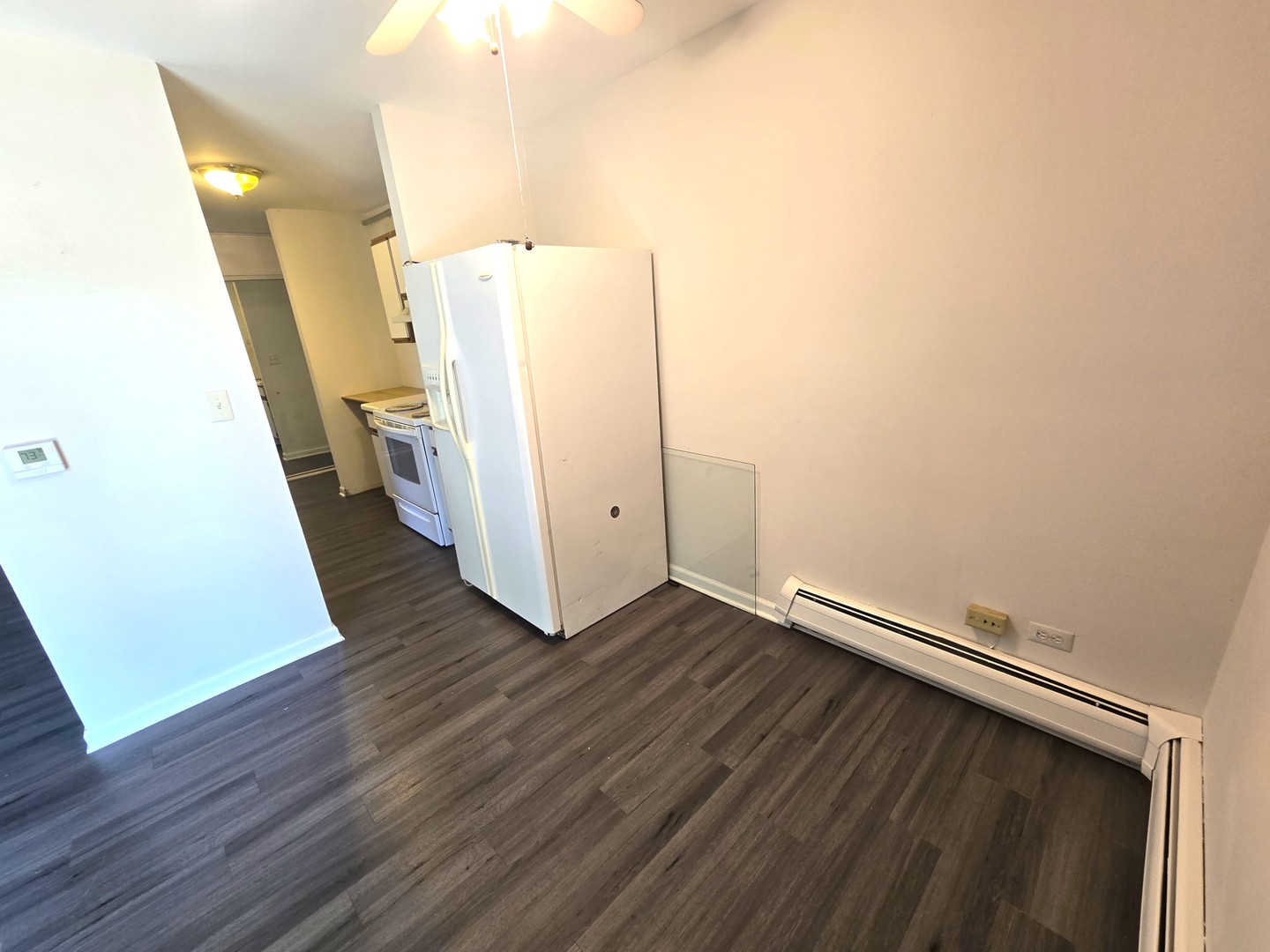 1806 Hemlock Place #106, Schaumburg, IL 60173