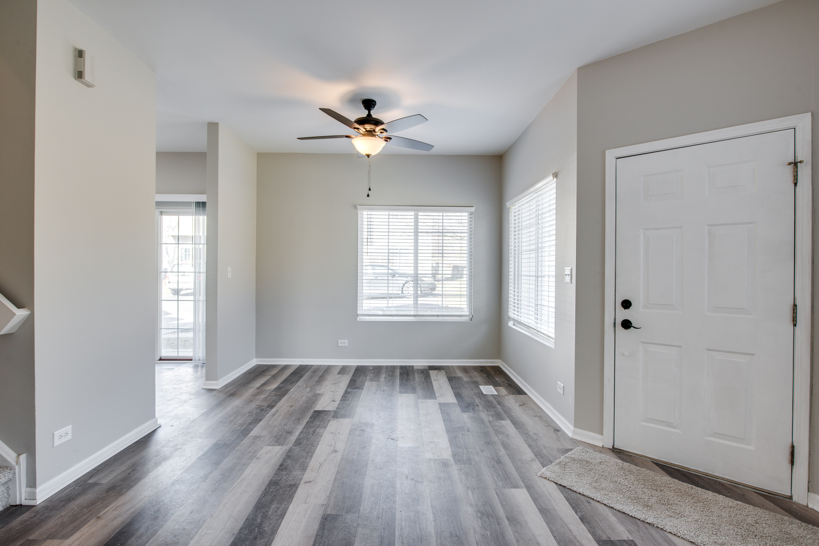 89 Braxton Lane, Aurora, IL 60504