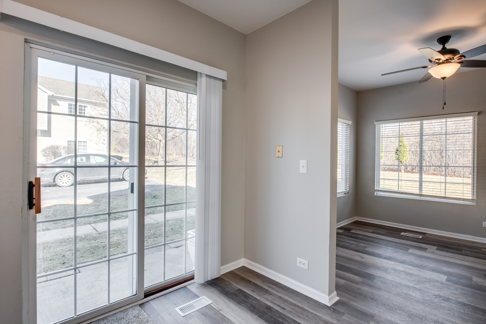 89 Braxton Lane, Aurora, IL 60504
