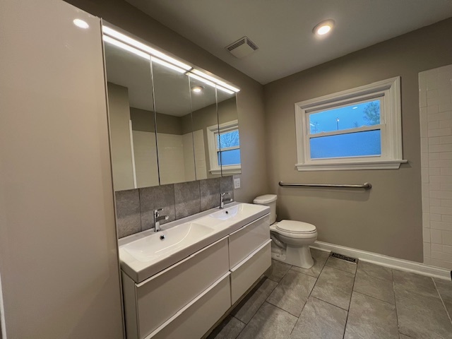 704 E 9th Street, Lockport, IL 60441